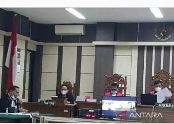 DUA DOSEN UNIVERSITAS NEGERI DI SEMARANG TERLIBAT DUGAAN JUAL BELI JABATAN PERANGKAT DESA DI DEMAK