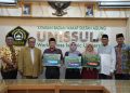Unissula Berikan Bingkisan Ramadhan