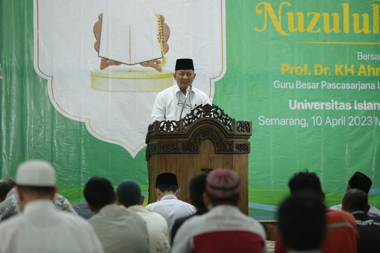   Al Qur’an Mukjizat Yang Terjaga Keasliannya