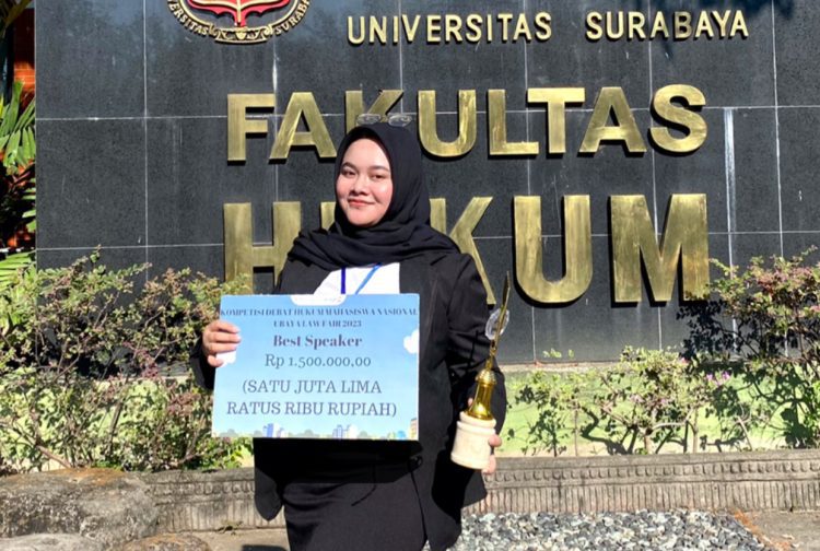 Mahasiswa FH Unissula Raih Best Speaker Debat Nasional