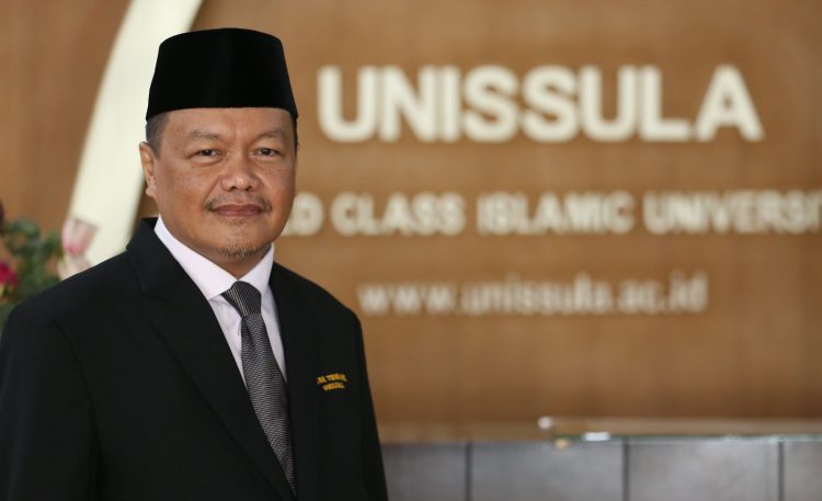 Urai Kemacetan, Mahasiswa S3 Teknik Sipil Unissula Usulkan Konsep Antarmoda