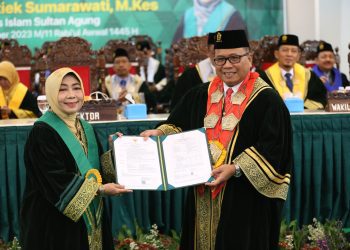 Prof Titiek Sumarawati Guru Besar Baru Kedokteran Unissula