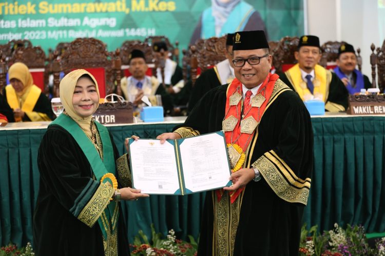 Prof Titiek Sumarawati Guru Besar Baru Kedokteran Unissula