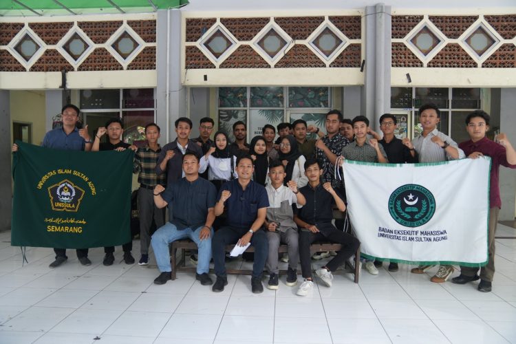 BEM dan SEMA Unissula Dukung Pengurus YBWSA 2023-2028