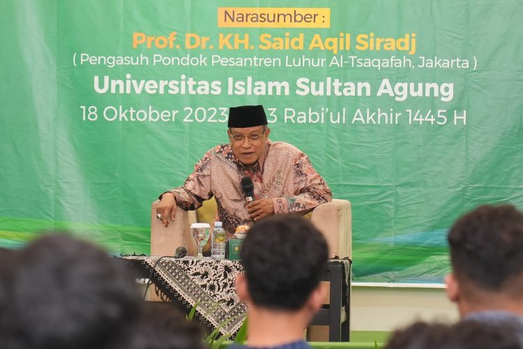Hadir di Unissula KH Said Aqil Siradj Ajak Mahasiswa Pahami Budaya dan Agama