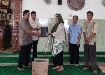 Dosen FTI Unissula Laksanakan Pengabdian Masyarakat di Srondol