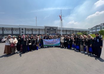 Mahasiswa Farmasi Unissula Kunjungi Rumah Sakit Pusat Angkatan Laut