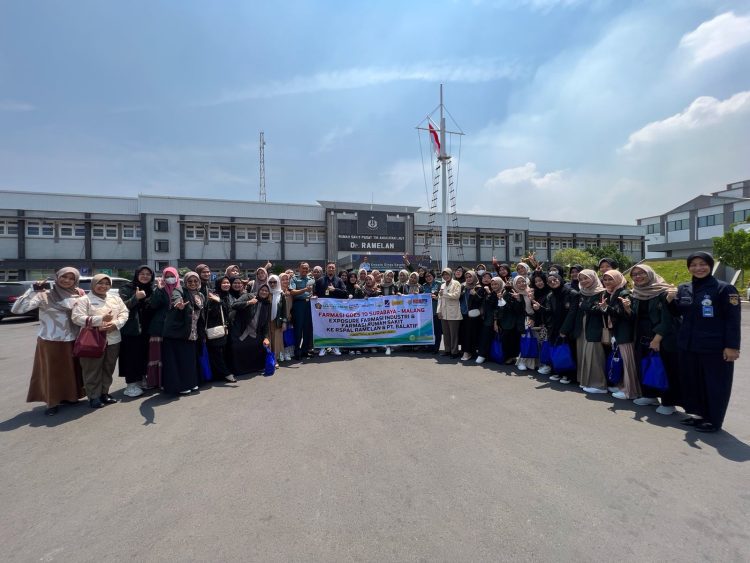 Mahasiswa Farmasi Unissula Kunjungi Rumah Sakit Pusat Angkatan Laut