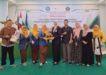 Gandeng PAFI Farmasi Unissula Adakan Seminar Nasional