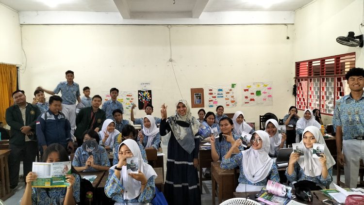 Farmasi Unissula Jaring Calon Mahasiswa Ke SMA