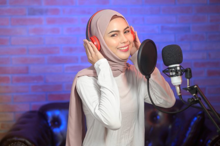 Kuliah 2 Tahun Dapat Gelar Sarjana  Komunikasi Mungkin Bisa Ga Si ?