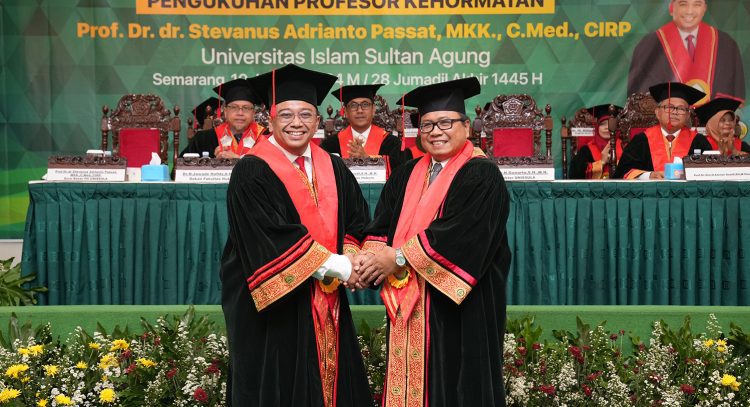 Unissula Mengukuhkan Guru Besar Baru Bidang Hukum Kedokteran