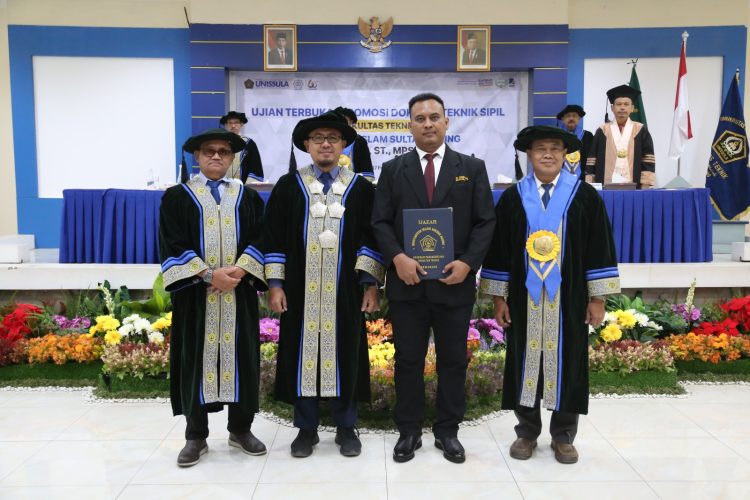 Teliti Bendung Pengendali Banjir, M Yunus Raih Doktor