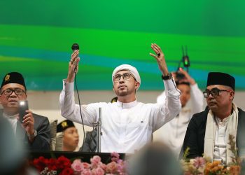 Habib Ali Zainal Abidin Pimpin Unissula Bersholawat