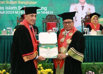 Pj Bupati Bangkalan Arief Moelia Raih Gelar Profesor di Unissula