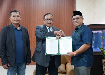 Sekjen Id Cyberlaw Peroleh Gelar Doktor Kehormatan di Unissula