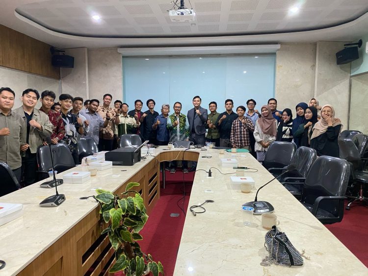 Forum Diskusi Pemekaran HMI Cabang Persiapan Semarang Timur : SebuahLangkah Kecil Kanalisasi Kader HMI