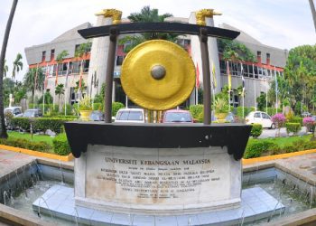 Mahasiswa Farmasi Unissula Go Internasional