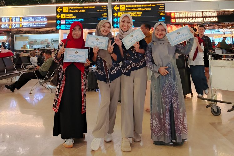 Alumni DIII Keperawatan Unissula Diberangkatkan ke Jepang