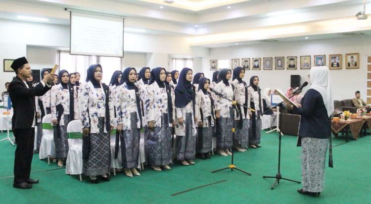 Unissula Luluskan 132 Bidan