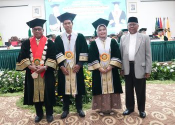 Unissula Kukuhkan Profesor ke 73 dan 74