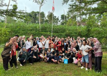 Prodi Matematika Beri Layanan Pembelajaran Matematika di SLB Mutiara Bangsa