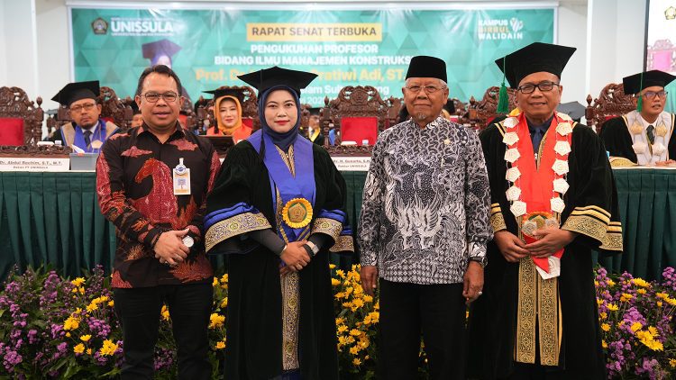 Unggul dalam Riset Internasional Dosen Teknik Unissula Raih Gelar Profesor