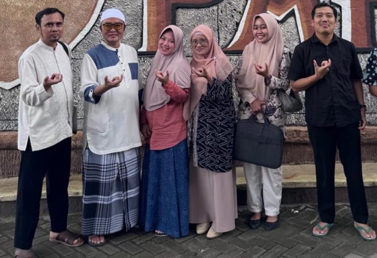 Lulusan Pendidikan Bahasa Inggris Unissula Garansi Langsung Kerja