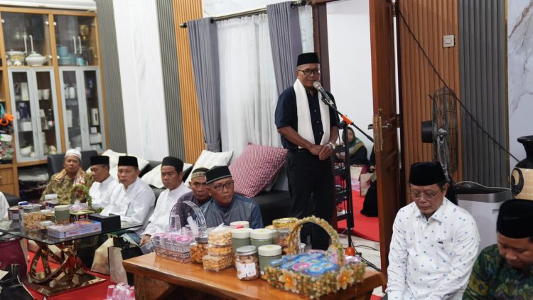 Rektor Unissula Selenggarakan Tahlil Untuk Sang Istri Dra Ida Rahmawati