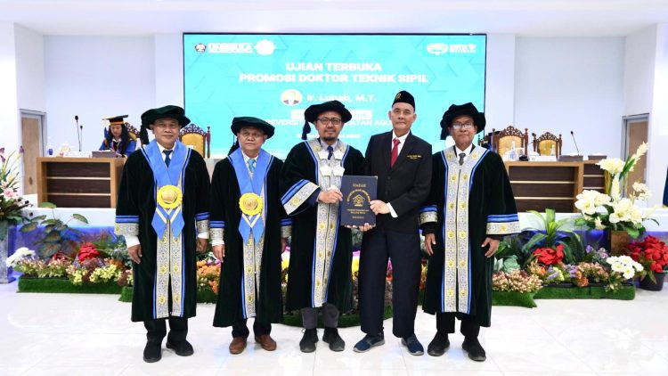 Lubab Raih Gelar Doktor dari PDTS Unissula