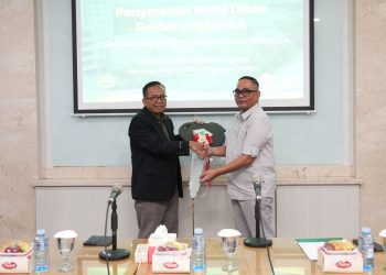 Rektor Unissula Terima Mobil Dinas Baru dari YBWSA