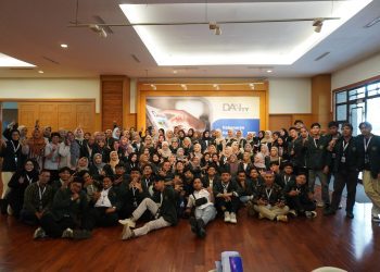 KKL ke Bandung dan Jakarta Mahasiswa Fikom Unissula Perkuat Kompetensi Industri Media