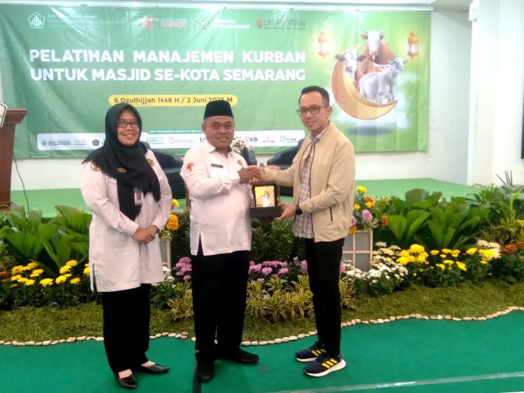 YBWSA Tingkatkan Kwalitas Pelaksanaan Kurban di Kota Semarang