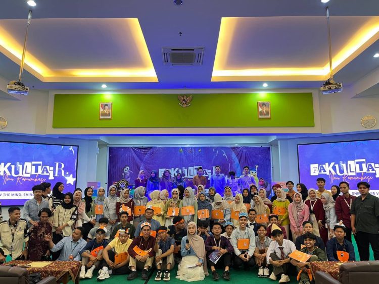 Mahasiswa Baru Fikom Unissula Kembangkan Mindset Postif