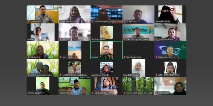 445 Mahasiswa MPAI Perkuat Kompetensi Bahasa Inggris