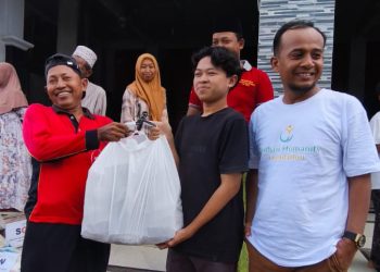NHF Turun Langsung Bantu Korban Banjir Guntur, Salurkan Makanan Siap Saji